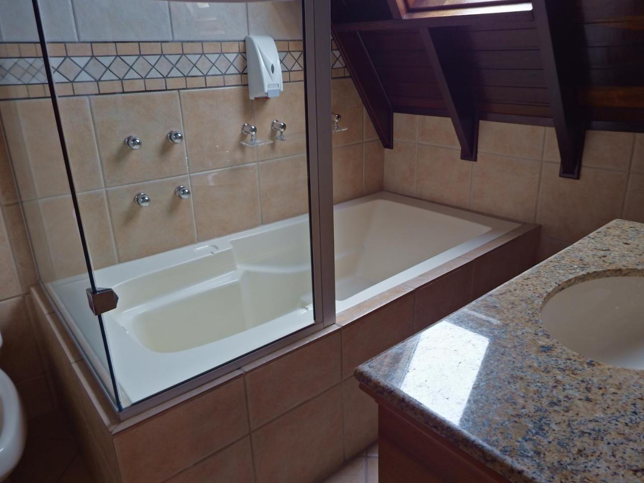 Hotel Azaleia 3*